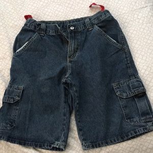 Boy’s jeans wear size 10 Husky